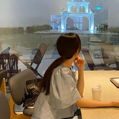 euamocu's profile picture. In front is the future, behind is the family, work hard 💪