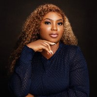 Diana Owumi (@diana_owumi) Twitter profile photo