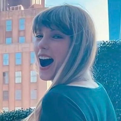 𝒇𝒂𝒏 𝒂𝒄𝒄𝒐𝒖𝒏𝒕 • swiftie, noveleira, bookstan, e nas horas vagas, mamãe do José