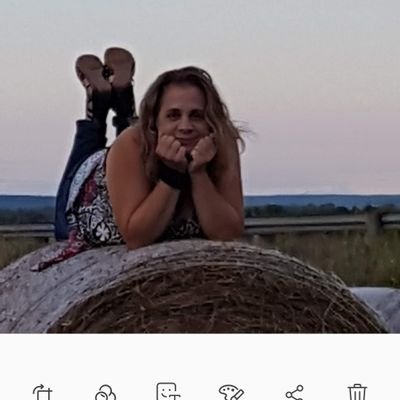 SarahRo82260488's profile picture. i work in psychiatric nursing at Centracare and its really  amazing