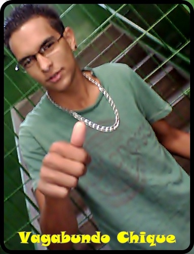 SOOU FUNKEIROO COOM ORGULHOO 

        DE CORAÇÃO EU SO = QZ ♥