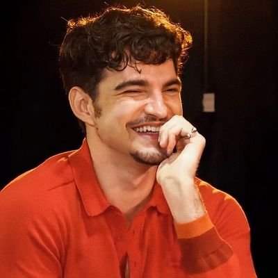 eu sou a Andi ):
SUPER.ORGULHOSA DE UM TAL MENINO DO INTERIOR!!