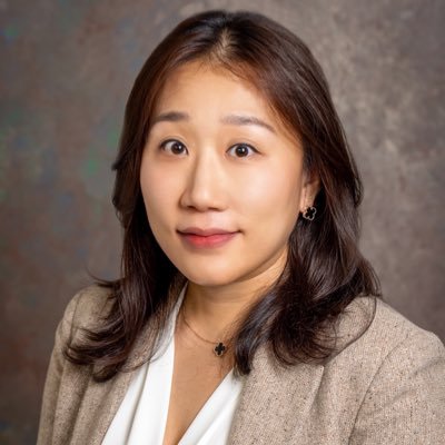 transnational social studies & civic education researcher; critical scholar; Korean diaspora; she/her; assistant professor @UDelaware; @MSUCollegeofEd alumna