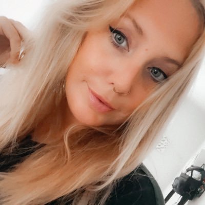 Laura Profile