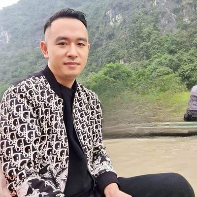 xuantocdo99's profile picture. 