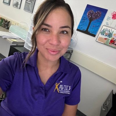 sbrewster_MHS's profile picture. http://wife.mother.teacher