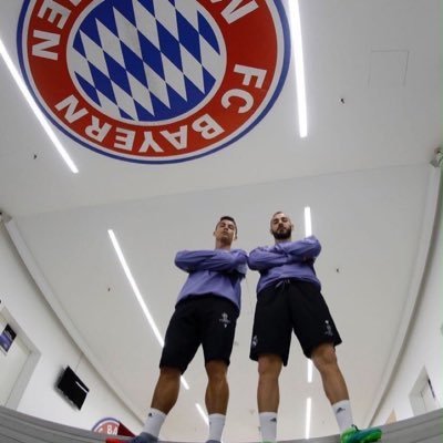 sol_goldst71158's profile picture. 