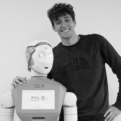 PhD student in HRI @PALRobotics.
ESR in H2020-MSCA @PerseoProject.