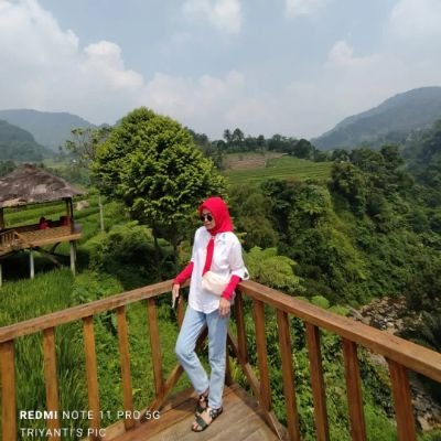 SellyAsril Profile Picture