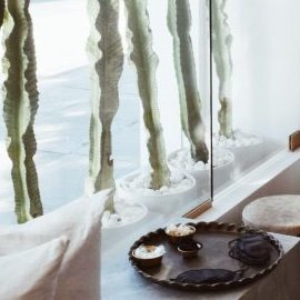 ZeZeWrite's profile picture. Writing thousands of letters for Honsle | Music Lover | Music Dairy for Good and Not So Good Days 🌸 #FridayJams #SundayLogs