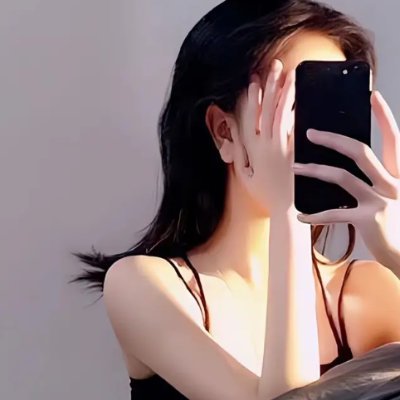 AngelaDenn64187's profile picture. 