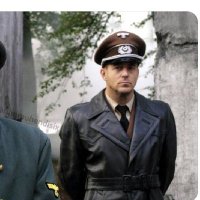 Hitler(@hitlerrrradolf) 's Twitter Profile Photo