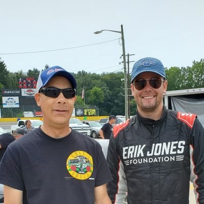 single Canadian auto racing enthusiast Nascar F1 Indycar  IMSA dirt sprint cars.
ERIK JONES  is my driver!