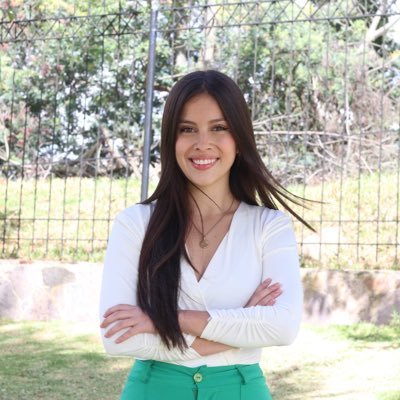 Miembro de la Plataforma de juventud. Estudiante de Derecho de la U pública🙌🏻 #Somoselpresente.💚