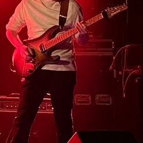 takeguitar's profile picture. 島根のギター弾きです

@allaboard2023