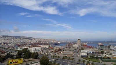 KhAledd64500's profile picture. 