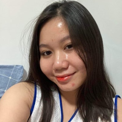 _ninaisabel's profile picture. 