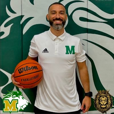 🇨🇺| 2017-18 @miamiherald Coach of the year | Frmr College Coach | Head Coach @MaterLionsBball 🏀🦁 #LionPride 🔰