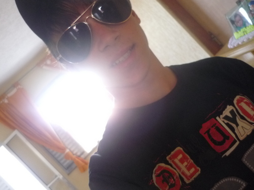 Quem sou eu : sou a chave, e vc o meu segredo !