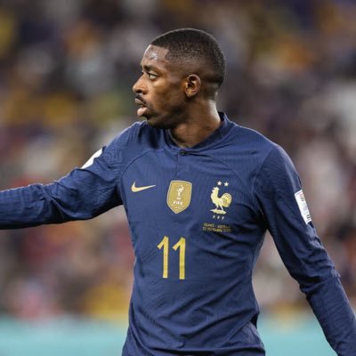 Bienvenue sur la Page qui vous transmet toute l’actualité d’ Ousmane Dembele 🇫🇷
L’international français 🇫🇷 et le nouveau joueur du PARIS SAINT GERMAIN ❤️💙