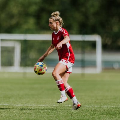 Professional footballer @NFFCWomen | Women’s Ambassador @ScholConnect 🇺🇸