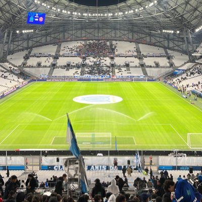 « S’élèvera la ferveur du Peuple Marseillais… » #TeamOM 🤍🩵