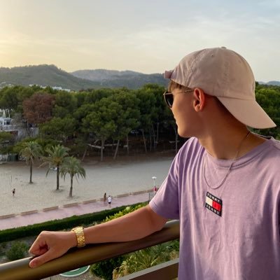 Allinho54's profile picture. 