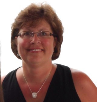 maureenmelloni's profile picture. 