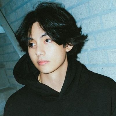 candyiskth's profile picture. ᘓ  천사  🌙  𝗺𝘆 𝗯𝗼𝘆𝘀.  𓂅  𝖻𝘁𝗌  ៸៸  별  ✦.                                               fan account • fc reserva da @luckyjjm