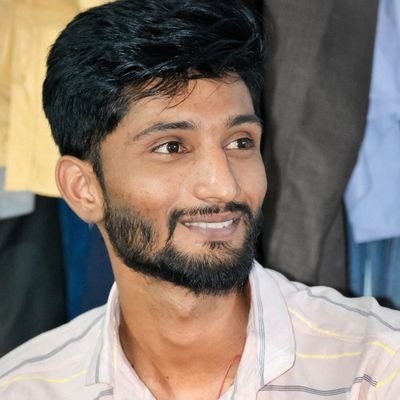 Abhishe63707418's profile picture. I like the way I am😎