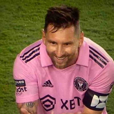 kamalkaasan's profile picture. THALA  🤩😍 MESSI ❤️