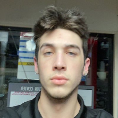 MikeMorales_27's profile picture. 