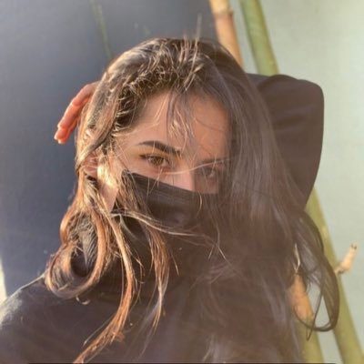 Shreya096343511's profile picture. 