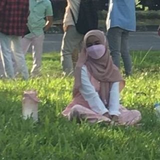 meongambis's profile picture. |⚕️| #studytwt ー pretty girl study hard