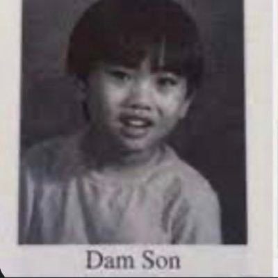 CrawlyJj's profile picture. 