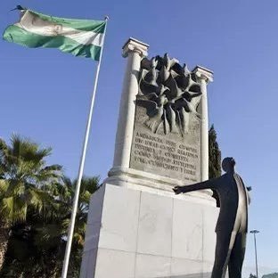 andalucistas, soberanistas, progresistas, republicanos, feministas, ecologistas, laicos. Mi andalucismo, antes que andaluz es humano. Integrado en @AdelanteAND