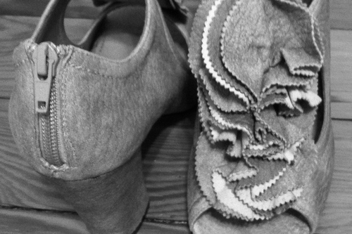 cherylpisha's profile picture. Mother, blogger, bracelet maker. Over analyzing everything on a daily basis. 
Co-creator of madre y hija.