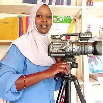 Senior Partnership & Resource Mobilization Officer,
Journalist, Data and fact checker, consultant, business lady and Director of Operations at Vox Radio Kenya