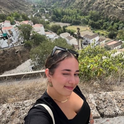 rociocs00's profile picture. 🤍🍸🪩🏁🫧