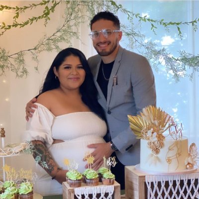 DevinAKAdevin's profile picture. 🌟 Devin Colon
📍 Boston, MA
🎶 Music Artist and Dog Enthusiast 🐶
🚰 Owner of a Drain Cleaning Business 🛁
🌐 https://t.co/4SNGRdxlbD