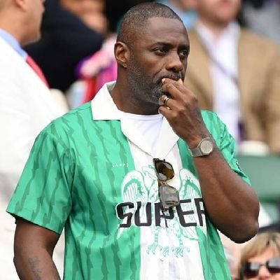 Emmanueldefirst's profile picture. Growing...