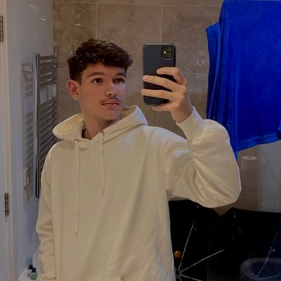 mypolyglotway's profile picture. native portuguese speaker 🇧🇷 learning 🇰🇷(B1) 🇺🇸 (C1) 🇮🇹(B1) 🇸🇪(A1) - 2004