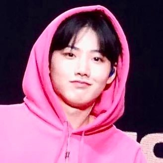 ✧ fan account for #준규 : #트레저 나의 집이다 •• 0919 - 072922 | not a minor • semi-ia ✦.