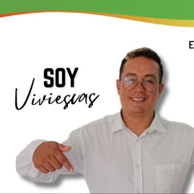 lider social. profesional en trabajo social. Edil de Bucaramanga. consejero de paz.