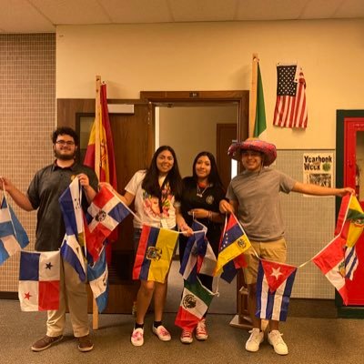 The Spanish Club is an academic,cultural,and service‐oriented group in school.