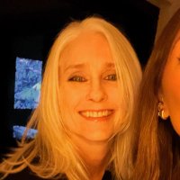 Aunt Titi #ResistersUnited (@tracy_offdgrid) 's Twitter Profile