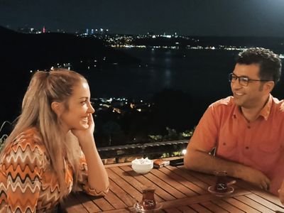 deryaayyk's profile picture. 