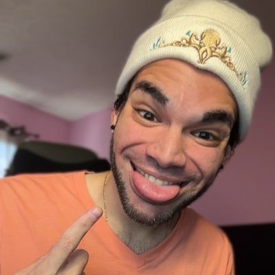 Streamer that goes by JokerJaii912 🎮Twitch Affiliate Goofball Clown