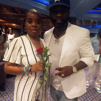 SharonJ74586651's profile picture. 