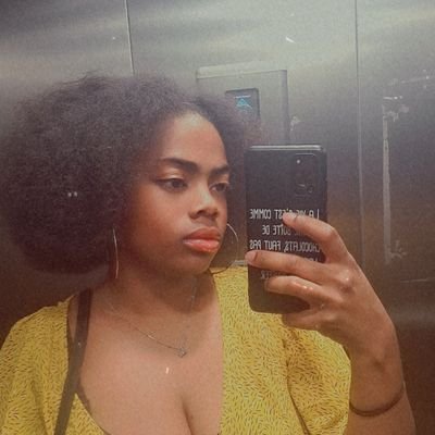 🖤🇭🇹
« On s'épanouit dans la lumière du soir,
Tout c'qu'on veut c'est pouvoir vivre maintenant »